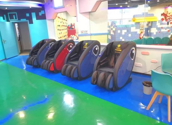 ​狂歡小鎮兒童主題樂園